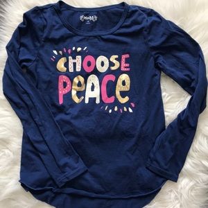 Girl’s long sleeve top